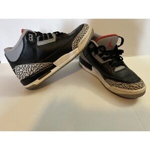 Air Jordan 3 Retro Black Cement Grey Size 7Y Used YOUTH Size Pre Owned